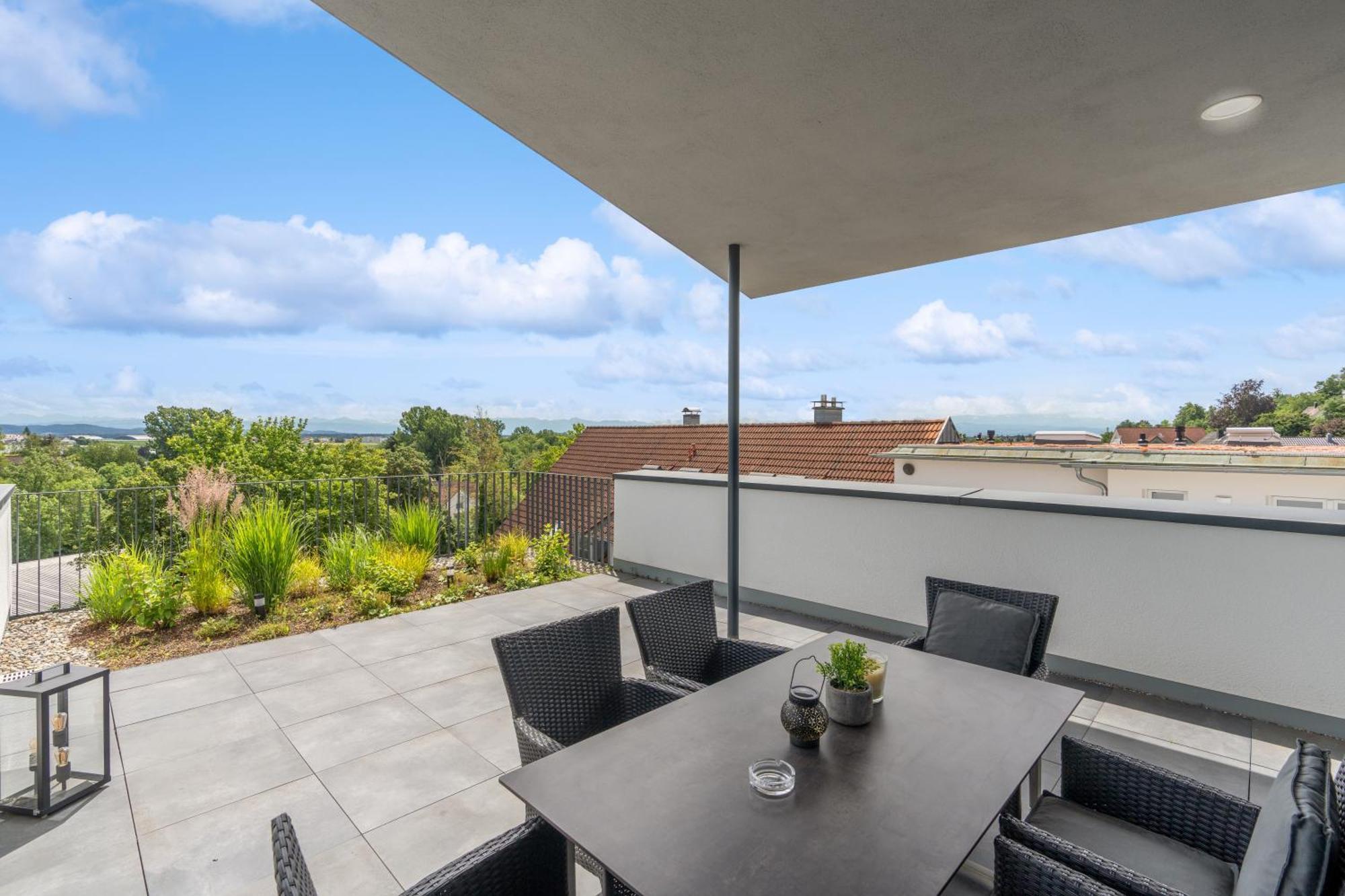 Anytime - Penthouse Mit Terrasse Und Bergsicht Leilighet FDH Eksteriør bilde